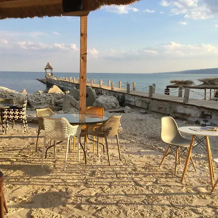 Апартамент Marina Sea View
